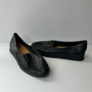 NWOB Baretraps Mariah Women's Flats & Oxfords Black Size 8.5